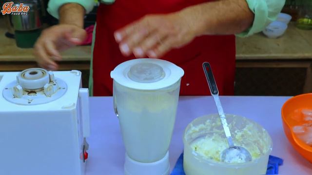 Homemade Butter Recipe | دودھ سے خالص مکھن بنانے کا آسان طریقہ | Dairy Tips Tricks | BaBa Food RRC смотреть онлайн