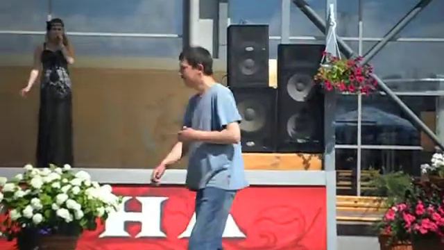 Питер,Юнона, Витек зажигает на подтанцовке. смотреть онлайн