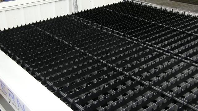 Metal Cutting Laser - Kern Laser Systems смотреть онлайн