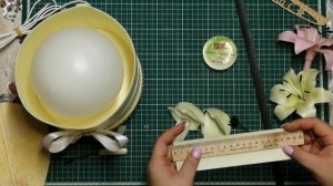 Светильник из изолона.Шляпная коробка.Лилия из изолона.A lamp with your own hands made of isolon