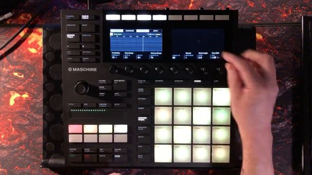 Maschine MK3 Tutorial - How To Make Super Slow Self Evolving Ambient Music смотреть онлайн