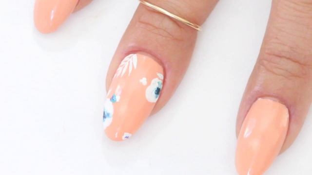 CND Vinylux Peach Florals смотреть онлайн
