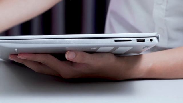 Đánh giá chi tiết Dell Inspiron 5620 (2022) "Macbook Pro 16" phiên bản Siêu Rẻ cho anh em Sinh Viên смотреть онлайн