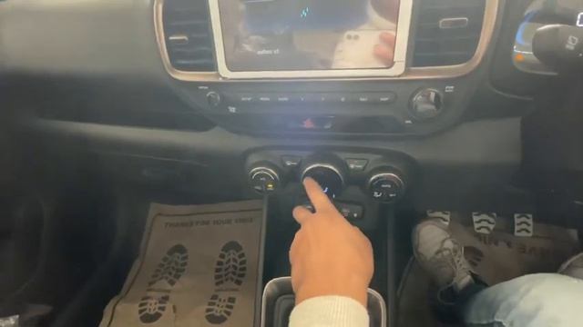 New Hyundai Venue Knight? - Walkaround with On Road Price | Hyundai Venue 2024 смотреть онлайн