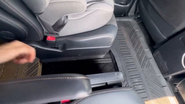 Отличный минивэн за 3 ? + отзыв клиента | Toyota Estima Hybrid смотреть онлайн
