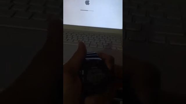 Usando HD de Disco x SSD em um Macbook 2009 com Sierra instalado смотреть онлайн