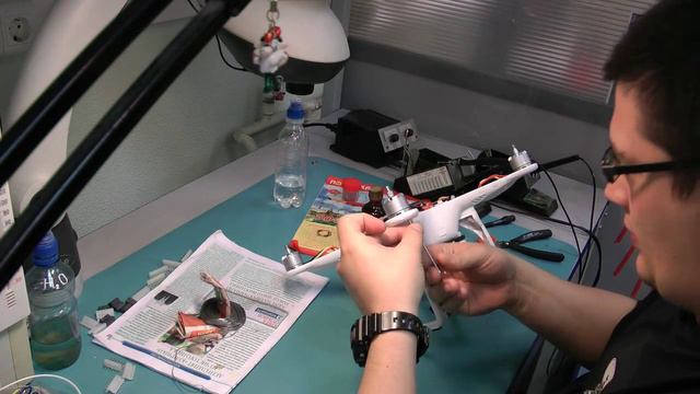 Замена мотора на DJI Phantom 2 смотреть онлайн
