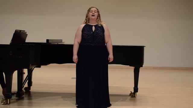 Son Pochi Fiori - Molly Jennings смотреть онлайн