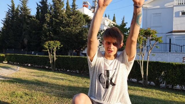 Как делать ФЛЯК НАЗАД обучение от pavelthetigr, акробатика, фриран, паркур туториал, фляк обучение смотреть онлайн