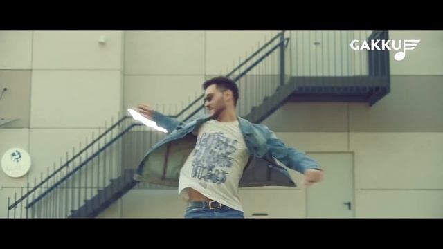 Бейбит Кушкалиев Аяқты қимылдат / (танцы от команды Kinder Boogie) смотреть онлайн