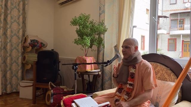Как можно задействовать зависть в служении Кришне | Бхакти Расаяна Сагар Свами смотреть онлайн