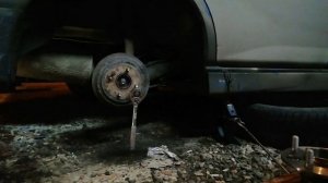 Как поменять ступичный подшипник на хонде фит?