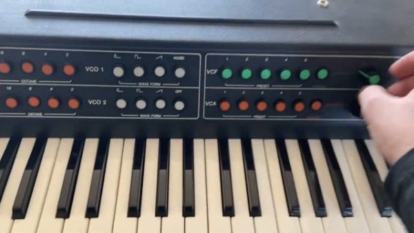 Vermona Synthesizer (1983) - Werkstatt Matlak