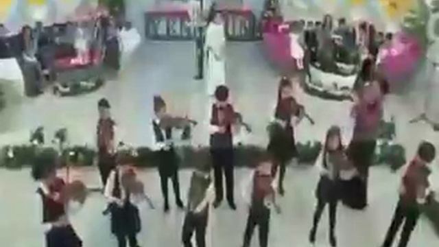 Бом непрерывное движение. Группа Фантазия