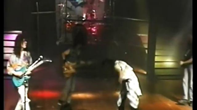Crystavox - Stick To Your Guns (Live Performance Video) *Adam Lee Kemp/Sailplane Enterprises - BMI смотреть онлайн