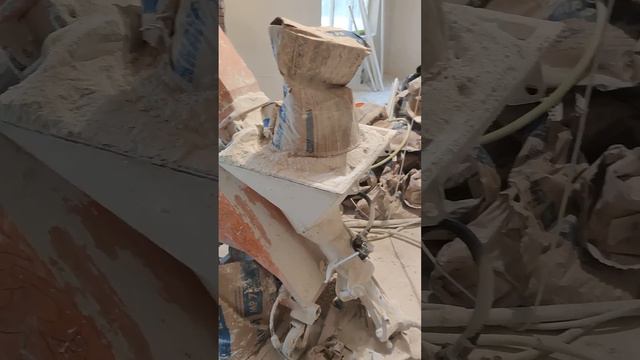 Разница между ручной и механизированной штукатуркой смотреть онлайн