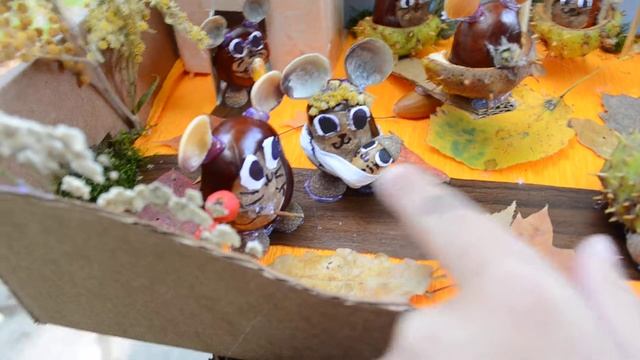 ВЕСЁЛАЯ ПОДЕЛКА ИЗ ПРИРОДНЫХ МАТЕРИАЛОВ"В ОСЕННЕМ ПАРКЕ ВЕСЕЛО" смотреть онлайн