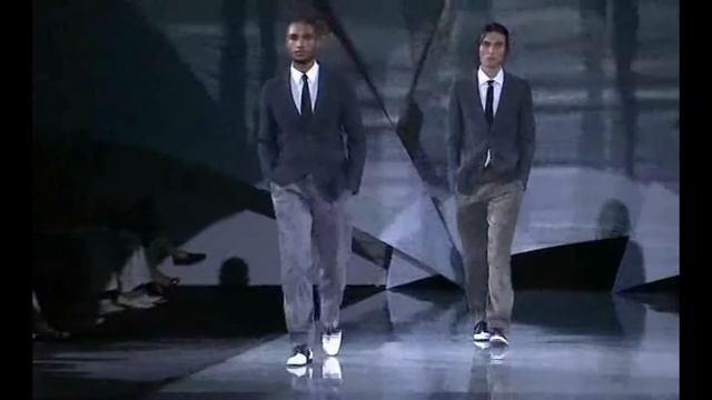 Milan Fashion Week: Giorgio Armani Spring-Summer 2009 Menswear Collection смотреть онлайн