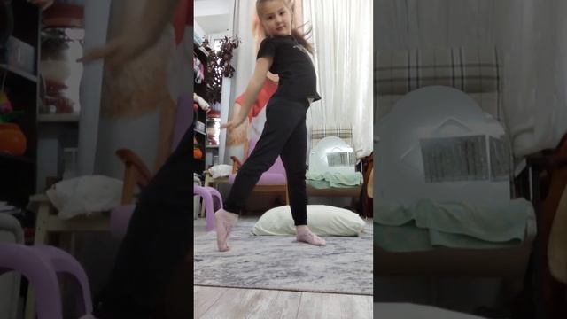 я сделала это я сделала кувырок Даша Королёва смотреть онлайн