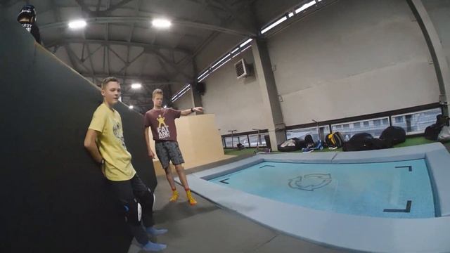 trampoline tricks - @rampstroy_house skatepark смотреть онлайн