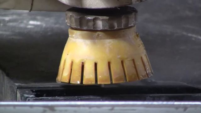 монтаж видео. Гидроабразивная резка (испытания) смотреть онлайн