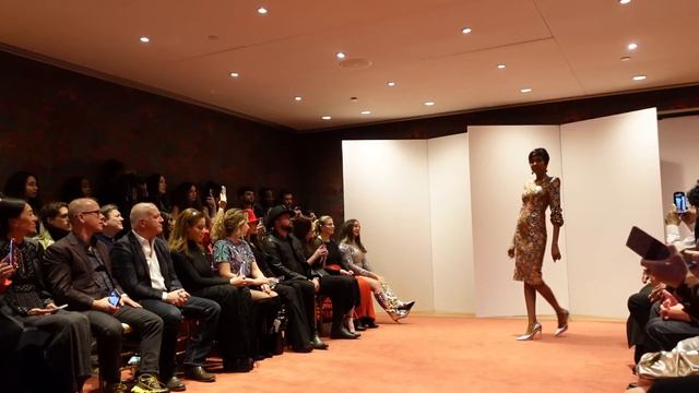 NYC FASHION WEEK смотреть онлайн
