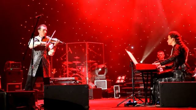 Oleksandr and Yulia BOZHYK - Libertango смотреть онлайн