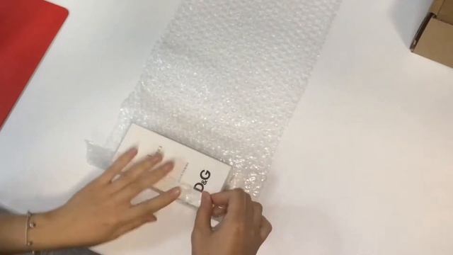 Как упаковывается парфюмерия при отправке по России? смотреть онлайн