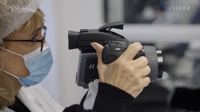 Why Hasselblad Cameras Are So Expensive | So Expensive смотреть онлайн
