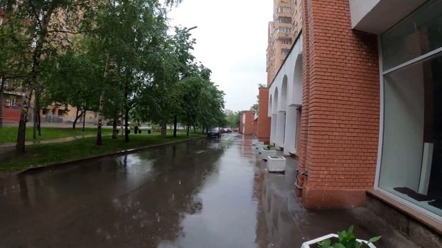 Про дикторов СССР и пирамиду Маслоу. Прогулка по старой Москве смотреть онлайн