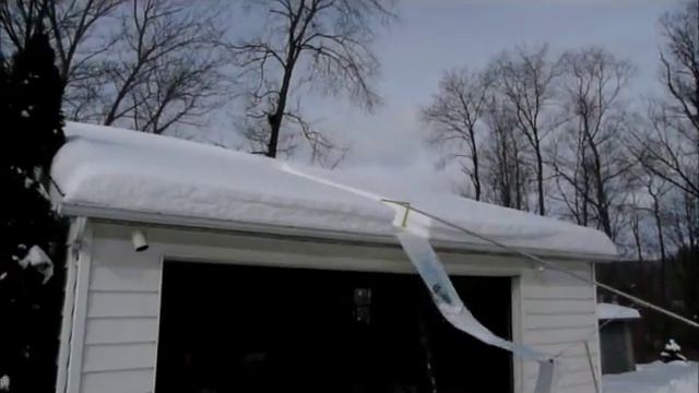 DIY Avalanche Roof Snow Removal Tool смотреть онлайн