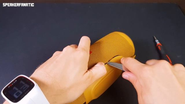 JBL Charge 4 - How To Remove The Speaker Grill? смотреть онлайн