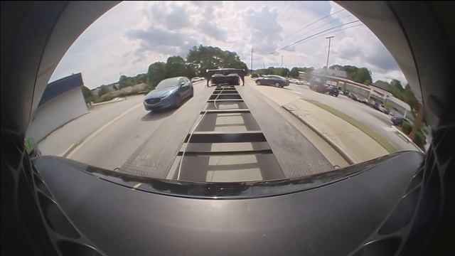 Rivian R1T - Trip to the Rivian Atlanta Service Center - GearGuard and Dash Cam Video смотреть онлайн