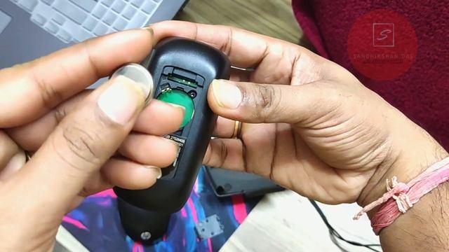 How To Change The Battery Of Accu-Chek Glucometer ? E9 Error at Accu-chek [sandhikshandas] смотреть онлайн