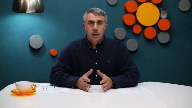 Доктор Комаровский: Можно ли донашивать чужую обувь? смотреть онлайн