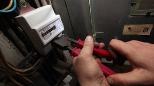 Жертвы аферистов: как липовые мастера обманывают доверчивых пенсионеров