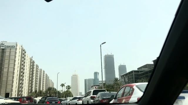 Around Dubai World Trade Center(DWTC) смотреть онлайн