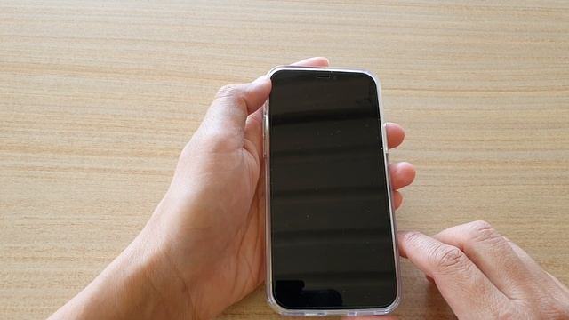 iPhone 12/12 Pro: How to Show/Hide Text Messages Content on the Lock Screen смотреть онлайн