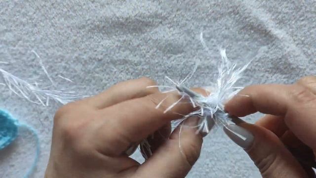 Теплая шапка с ушками смотреть онлайн