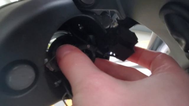 Installing LED Headlights on a 2018 Street Triple R 765 смотреть онлайн