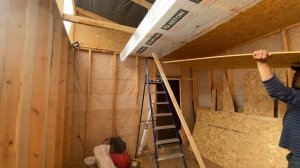 Быстрый и простой способ монтажа OSB панелей на потолок в одиночку