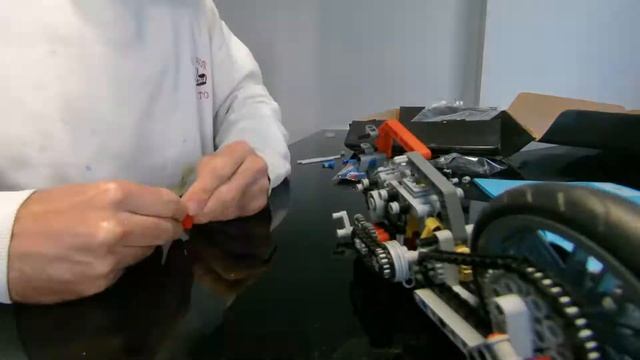 JISI BRICKS/DECOOL 3354 KING STEERER