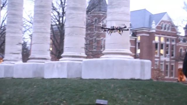 Unmanned Quadrocopter Vehicle - Mizzou Capstone Fall 2011 -.mp4 смотреть онлайн