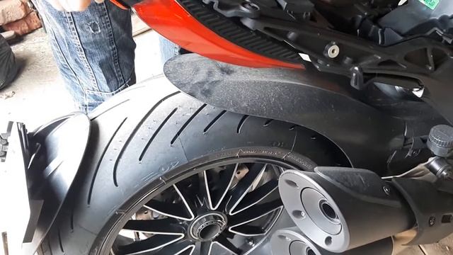 "Гараж Макаронников" Ducati Diavel 2015 creak pendants смотреть онлайн