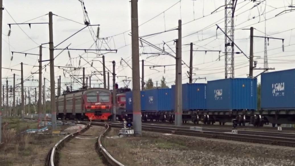 Электропоезд ЭД9М-0194 отправляется со станции Игумново смотреть онлайн