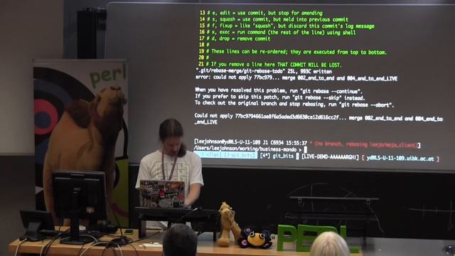 Lee Johnson - A few git bits (20 min, English) смотреть онлайн