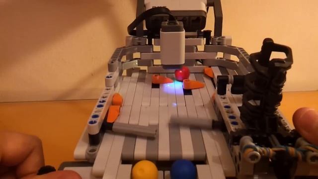 Lego Mindstorm NXT 2.0 - Pinball смотреть онлайн