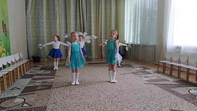 Песня+танец Мирного неба смотреть онлайн