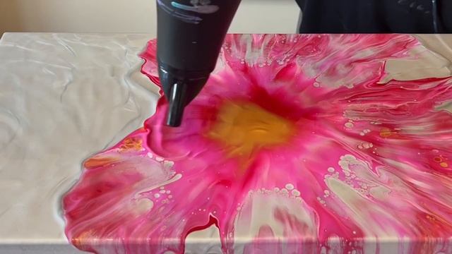 Silver + Pink BLOOM ? - Delicate & feathered - abstract fluid art painting tutorial смотреть онлайн