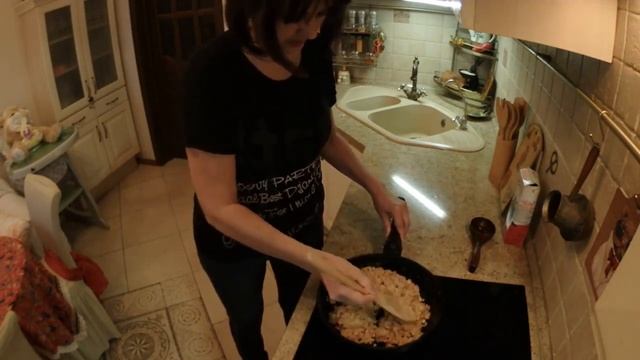 КАК ПРИГОТОВИТЬ? ЛАДУ Индийский десерт?HOW TO COOK INDIAN HARMONY SWEETNESS смотреть онлайн